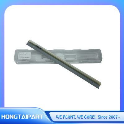comprare Lata di pulizia per cinture di trasferimento D0746424 D074-6424 per Ricoh MPC651 C751 C8002 C6502 C6002 C5110 C5100 MP8100 8110 7100 7110 8120 Copiacolore fabbricazione online
