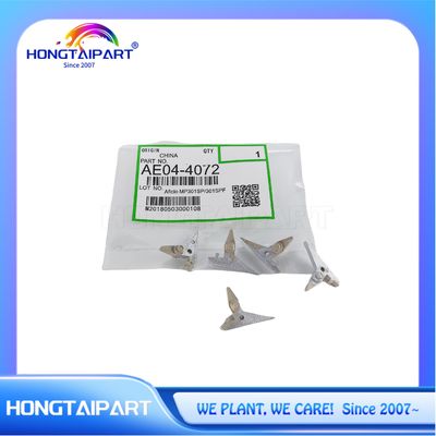 comprare Stripper Pawls For Ricoh Aficio MP 301 301SP 301SPF MP301 MP301SP MP301SPF AE044072 Fusore a rulli superiori fabbricazione online