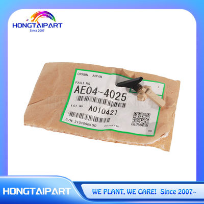 AE044025 20990792 AE04-4025 2099-0792 Fusore Superiore Picker Finger Per Ricoh AF MP 2352SP 2510 2550 2851 2852 3010 3350